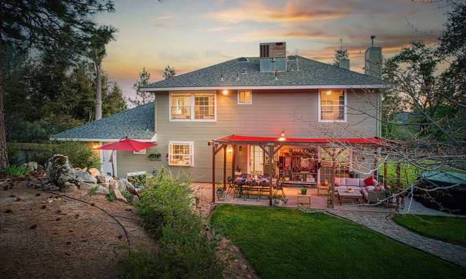 Wishon Casa | Upscale Mountain retreat near Bass Lake