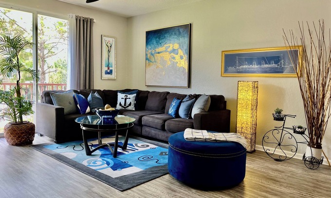 Florida Central Atlantic Coast Casa | Upscale Stay: Minutes from Parks, Convention Center and attractions.