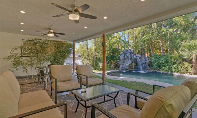 Bakersfield Casa | Upscale, tranquil, modern oasis: Amazing pool and spa