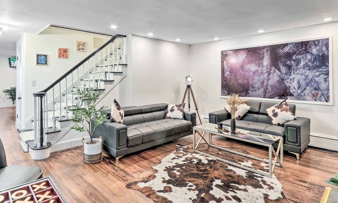 Waterbury Casa | Upscale Waterbury Retreat w/ Indoor Hot Tub!