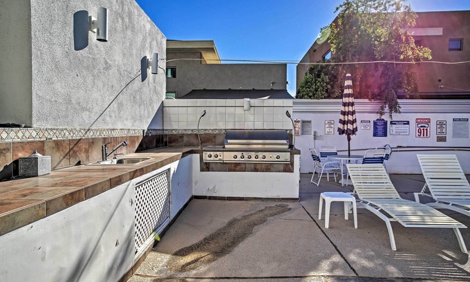 Cathedral City Complejo | Upstairs suite, overlooking the pool