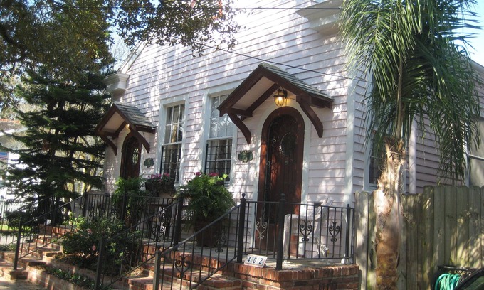 Carrollton Apartamento | UPTOWN NEAR AUDUBON PARK/ST. CHARLES AV. OSCHNER