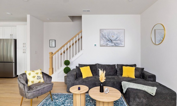 Charlotte Casa | Uptown Retreat Sleeps 10 w/Hot Tub, Games/Fenced