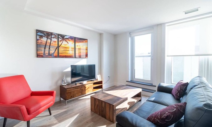 North End Apartamento | Urban 2BR Apt with GYM near Dalhousie University