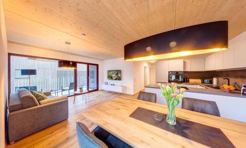 Dornbirn Apartamento | Urban-Apartmenthaus zwischen Berg und See