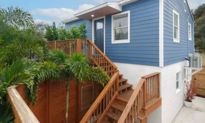 St. Petersburg - Clearwater Apartamento | Urban Blue Tree House