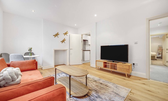 Redcliffe Apartamento | Urban Chic Retreat in Chelsea, Two-Bedroom Flat