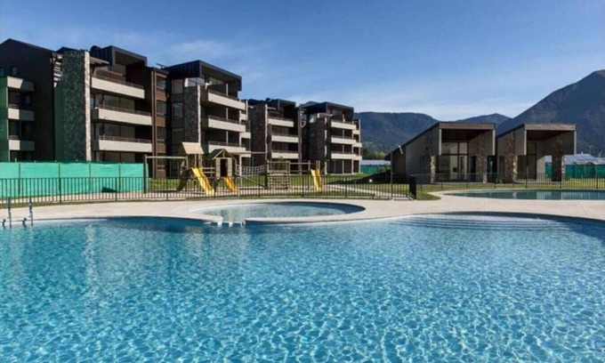 Pucon Apartamento | Urban Costa Pucon - BBQ Laundry Parking Pool Wifi