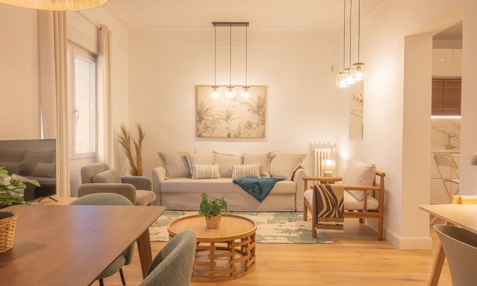 Ibiza Apartamento | Elegancia Urbana en el Corazón de Retiro