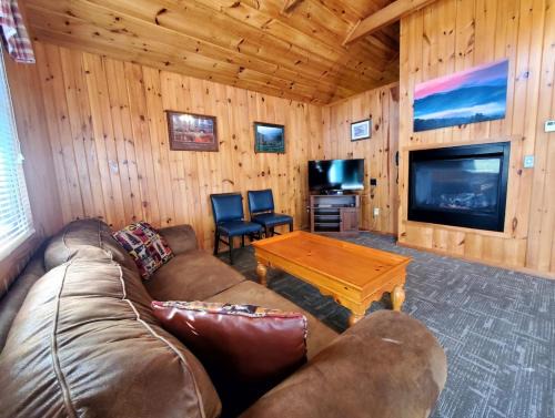 Gatlinburg Chalet De Esquí | Urban Escape - 1BR King Cabin