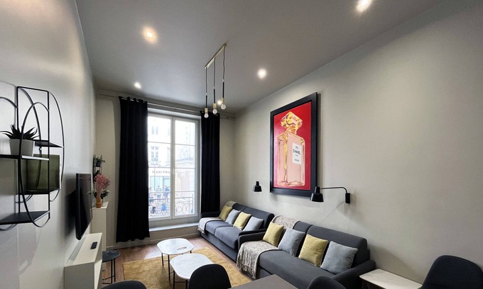 Strasbourg -Saint-Denis Apartamento | Urban Flat 94 - Sublime 4BDR Flat Coco Chanel