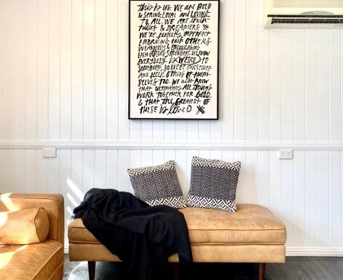 Newtown Casa | Urban Getaway Apartment Ipswich