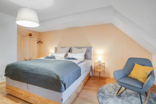 Graz City Centre Apartamento | Urban Jungle Design - Historic City Center with Free Parking & Panoramic View by HERO HOMES