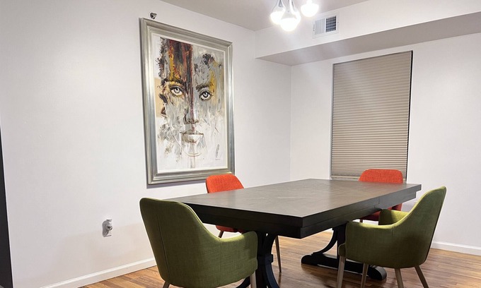 Irvington Apartamento | Urban Oasis 3Kings Bed 4 mins from EWR-NYC Downtown Newark