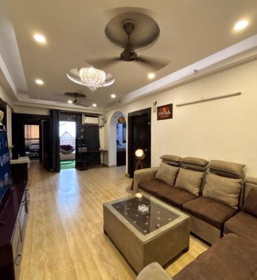Greater Noida Apartamento | Urban Oasis - Stay Near Expo