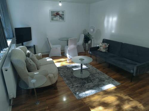 East Walworth Apartamento | Urban Oasis with Private Terrace