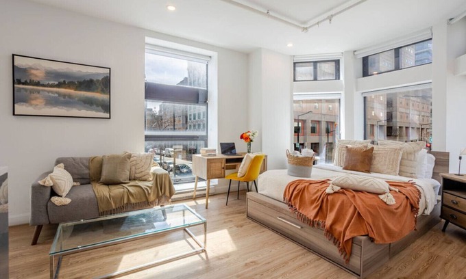 Downtown Montreal Apartamento | Urban Studio on Bishop - Hot Spot Dtown MTL