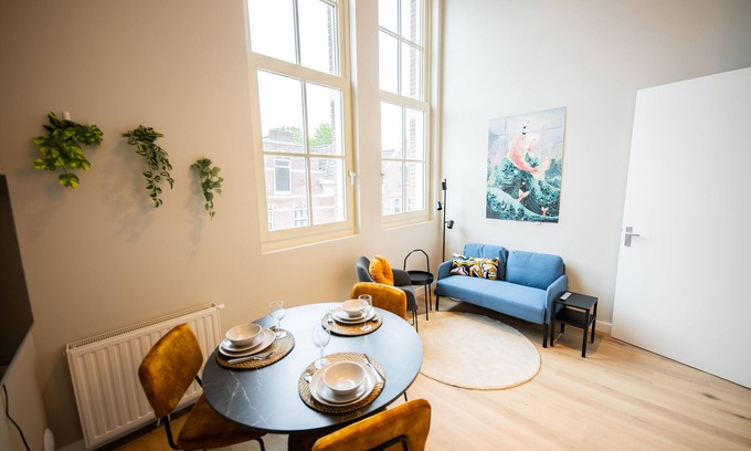 Noord Villa | Urban Utopia 3BDR Apartment PK