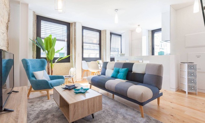 Lapa Apartamento | URBAN VIEWS Terrace - NUEVO Duplex Apartment "LUIS I" Amazing ROOFTOP TERRACE