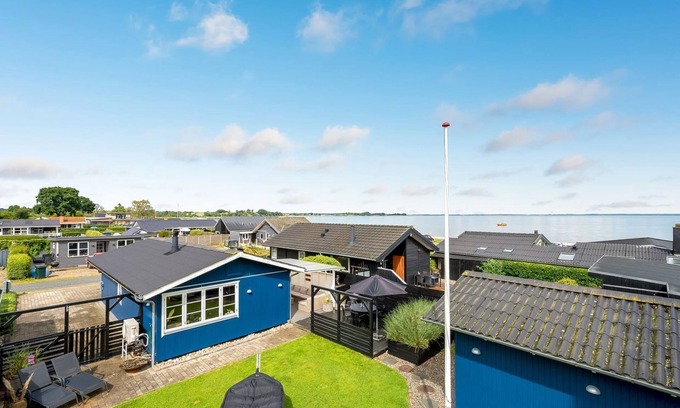 Bjert Casa | "Urda" - 50m from the sea by Interhome