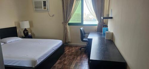 Madinat Zayed Apartamento | UrduEnglishFamilyApartmen
