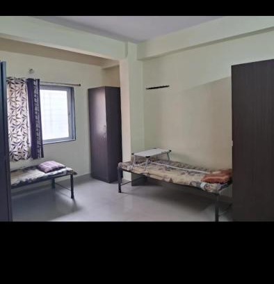 Kondhwa Apartamento | Urvi Girls' Pg