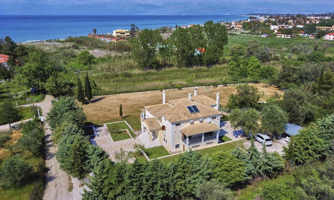 Acharavi Casa | Utopia Beachside Villa Corfu