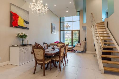 Victoria and Alfred Waterfront Apartamento | V&A Waterfront Luxury Apartments by McStay