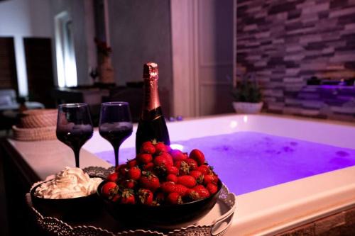 Agios Panteleimonas Apartamento | V Suites - Apts & Spa