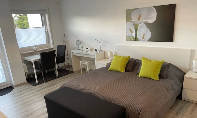 Schoenwald Apartamento | Apartamento con piscina, sauna y wifi.