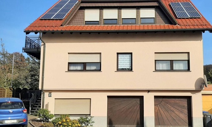 Uchtelfangen Apartamento | Vacation apartment in Humes - Ferienwohnung Egler