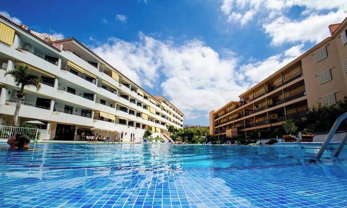 Los Cristianos Apartamento | Apartamento de vacaciones 'Relaxing Los Cristianos' con vistas al mar, Wi-Fi y aire acondicionado