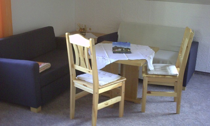 Kotzschenbroda Oberort Apartamento | Vacation apartment 3 - in the Jägerhof guest house