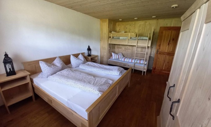 Riedlhutte Apartamento | Vacation apartment (80sqm) in country house style