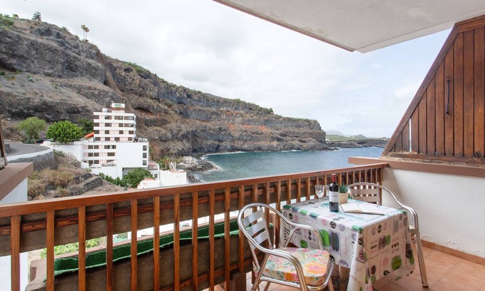 San Marcos Apartamento | Apartamento de vacaciones 'Arcoiris Al Mar' con vistas al mar y balcón