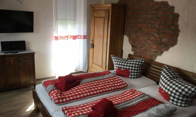 Dipperz Apartamento | Vacation apartment/apartment for 3 guests with 20m² in Dipperz (269281)