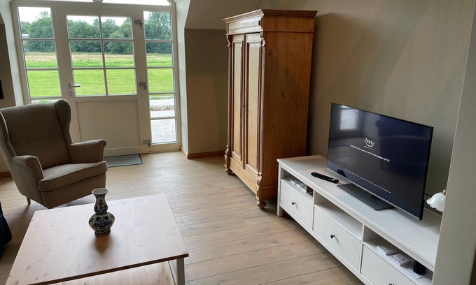 Sandhorst Apartamento | Vacation apartment/apartment for 6 guests with 64m² in Aurich (296635)