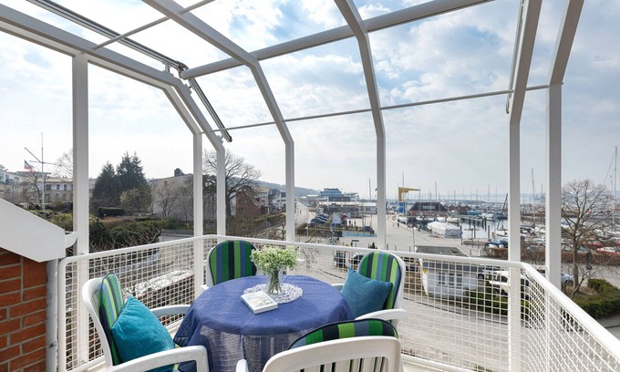 Laboe Apartamento | Vacation apartment/apartment for 4 guests with 84m² in Laboe (294504)