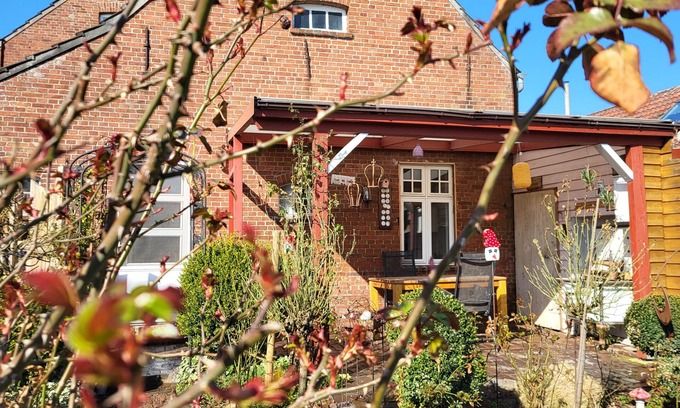 Woltzeten Apartamento | Vacation apartment Dörpschipper in the smallest warf village of the Krummhörn