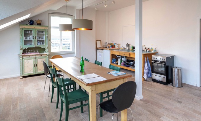 Gera Apartamento | Vacation apartment for up to 10 people in the city center with large eat-in kitchen