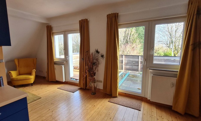 Halbs Condominio | Vacation apartment Ollywood HILL with balcony, nature vacation in the high Westerwald