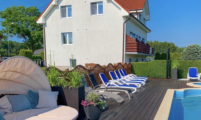 Rewal Apartamento | Vacation apartment - SUNNY -Pustkowo