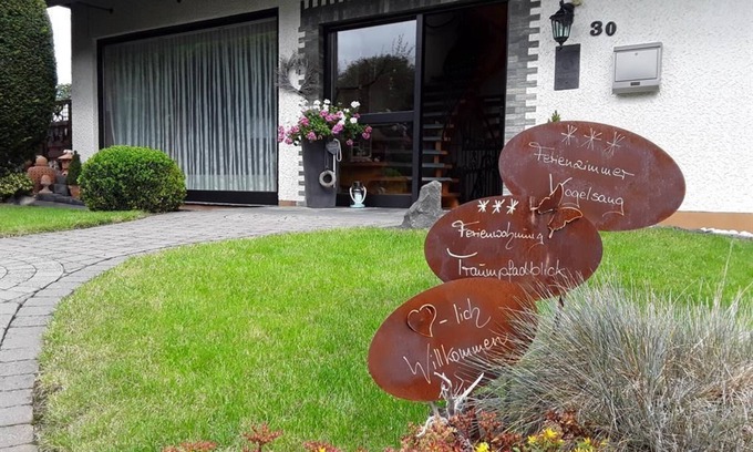 Rhens Apartamento | Apartamento con balcón - Apartamento "Traumpfadblick"