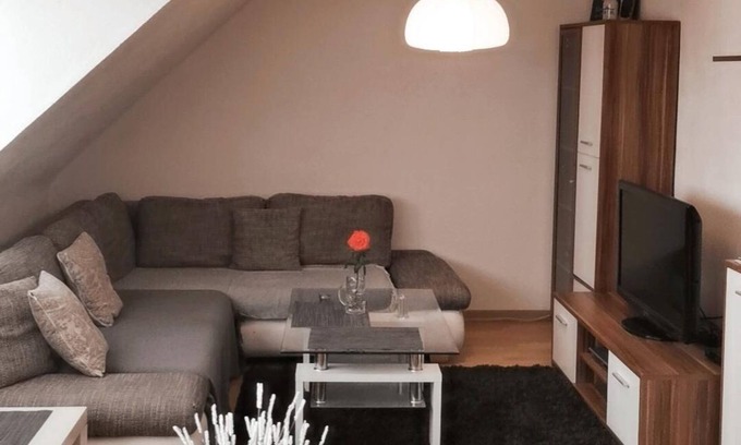 Arnegg Apartamento | Vacation apartment "Waldblick" Ulm center - University & Science Park nearby