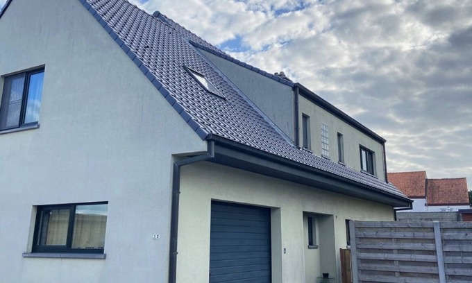 De Haan Apartamento | Vacation apartment with garden 1.5 km from the sea.