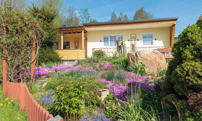 Seifhennersdorf Casa | Vacation cottage Amèlie