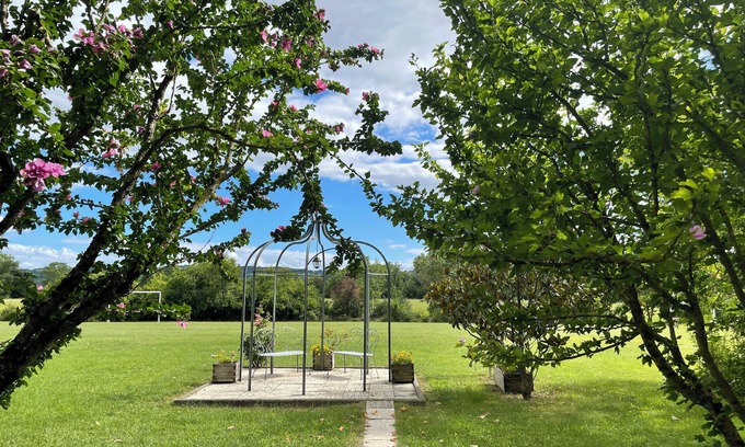Saint-Sorlin-en-Valloire Casa | Vacation home - 14pers -Calm, swimming pool, bbq