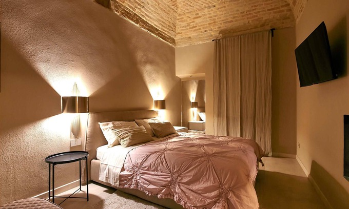 Parma City Centre Apartamento | Vacation home between comfort and elegance