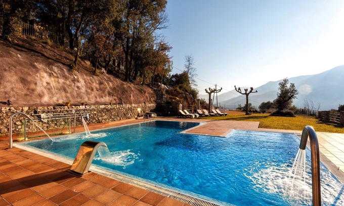 Amer Villa | Casa de vacaciones Can Xera con vistas a la montaña, piscina privada, aire acondicionado y Wi-Fi