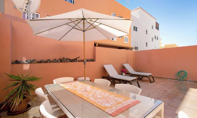 Playa San Juan Apartamento | Casa de vacaciones "Casa Familia" cerca del mar con terraza y Wi-Fi